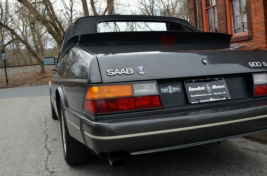1988 Saab 900 Turbo image 18