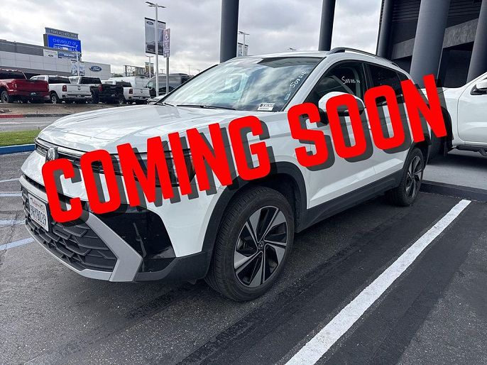 2025 Volkswagen Taos