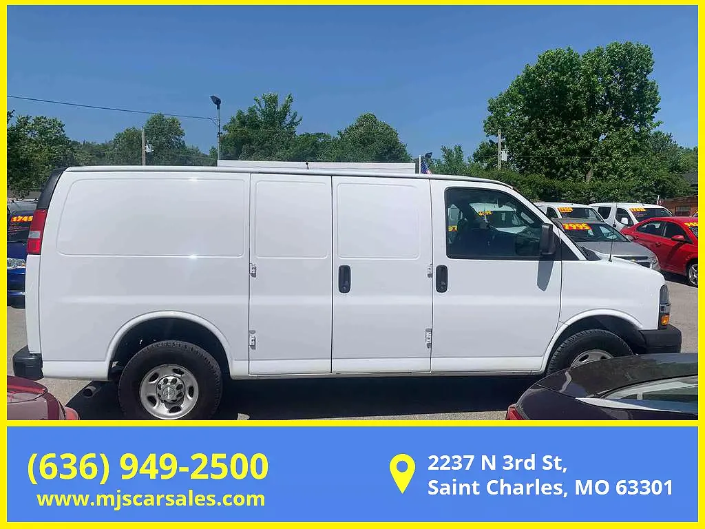 2018 Chevrolet Express 2500 image 5