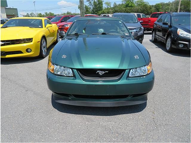 2000 Ford Mustang GT image 11