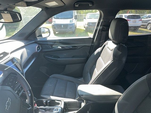 2022 Chevrolet TrailBlazer RS image 4