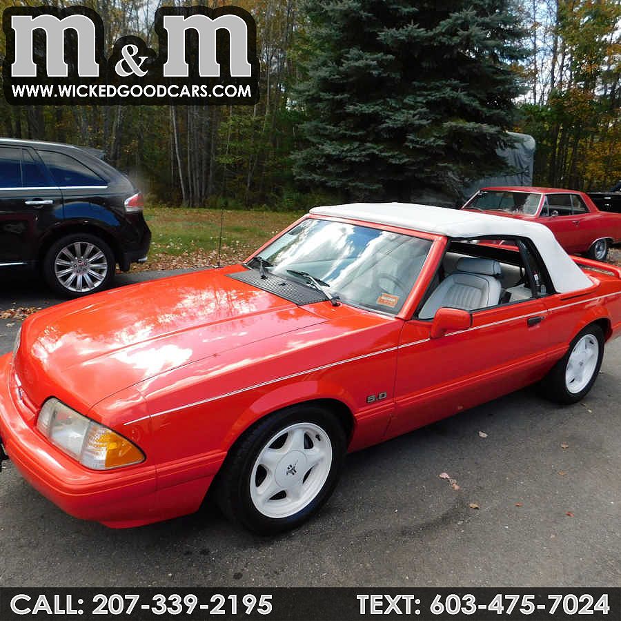 1992 Ford Mustang LX image 0