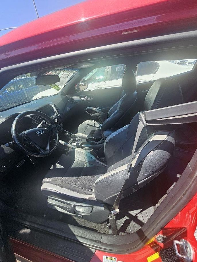 2016 Hyundai Veloster