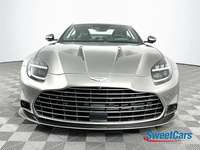 2025 Aston Martin Vanquish