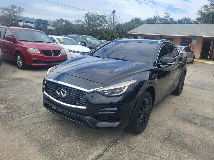 2017 Infiniti QX30