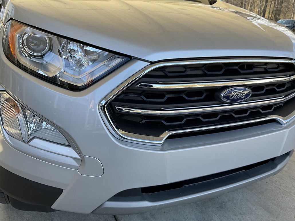 2019 Ford EcoSport Titanium image 2