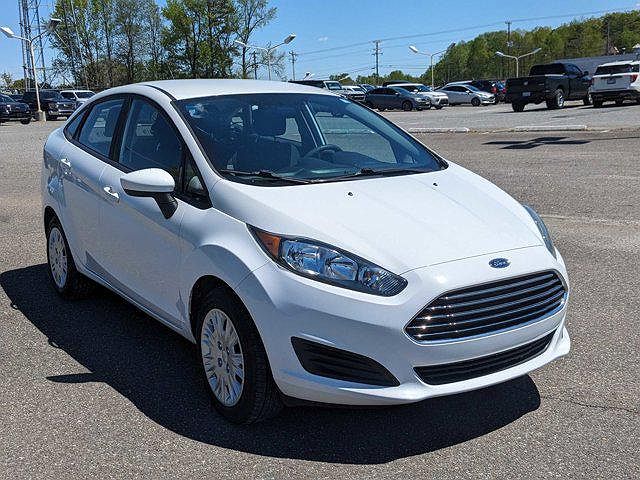 2019 Ford Fiesta S image 0