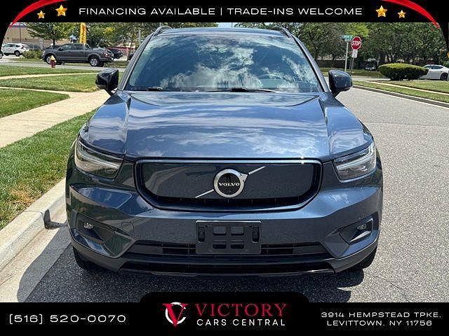 2022 Volvo XC40