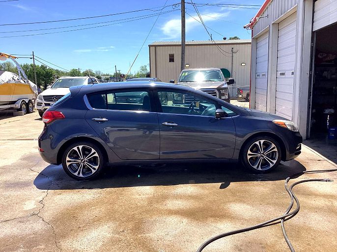 2016 Kia Forte5