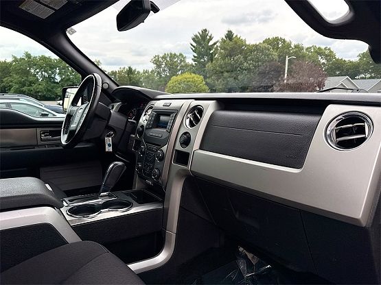 2014 Ford F-150 FX4 photo 10