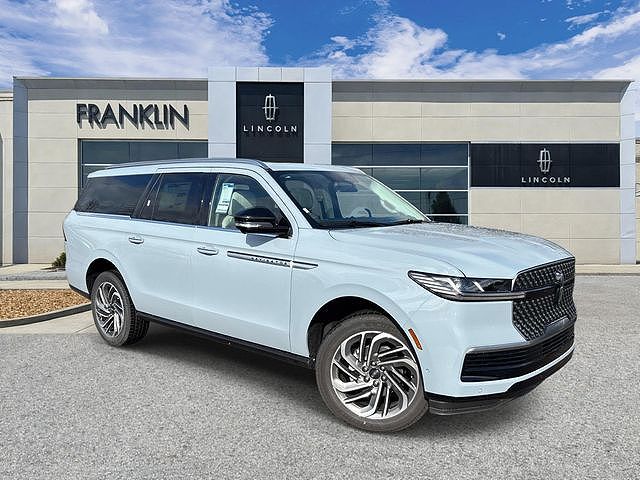 2025 Lincoln Navigator L