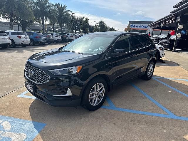 2023 Ford Edge