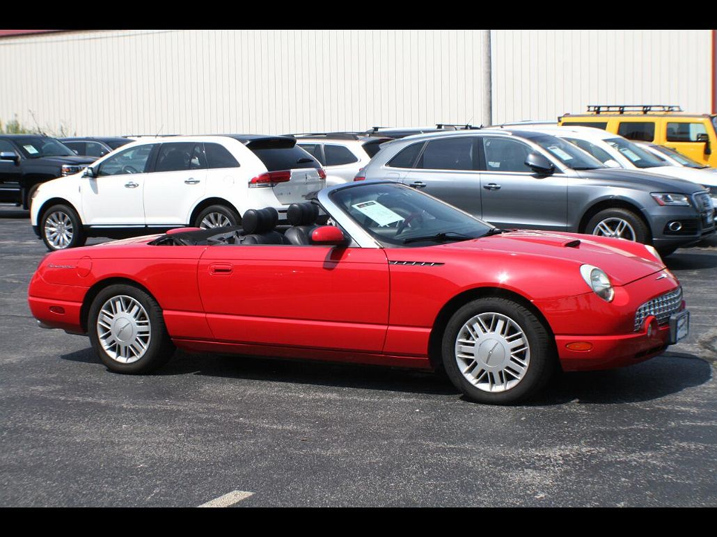 2002 Ford Thunderbird Deluxe image 0