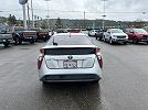 2017 Toyota Prius Four image 3