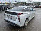2017 Toyota Prius Four image 4