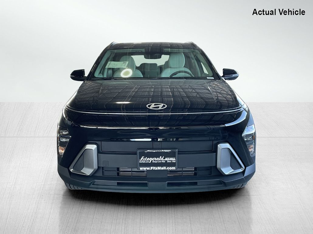 2024 Hyundai Kona SEL image 2