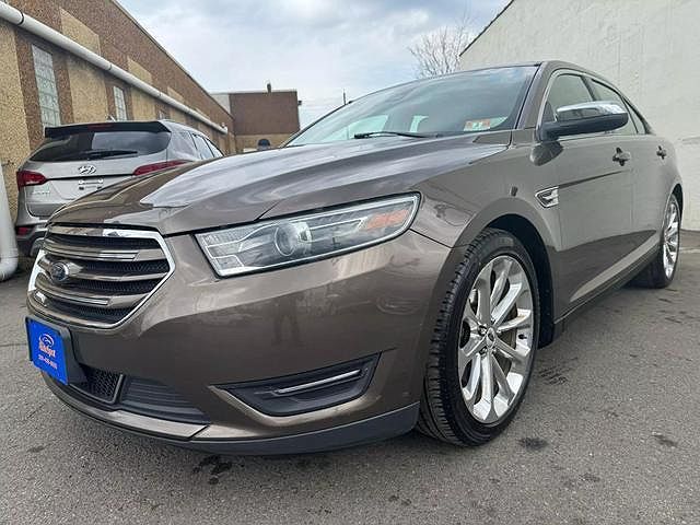 2016 Ford Taurus Limited Edition image 0