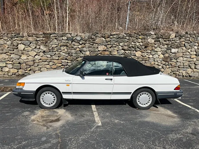 1990 Saab 900