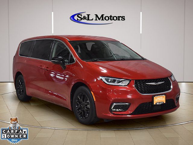 2024 Chrysler Pacifica
