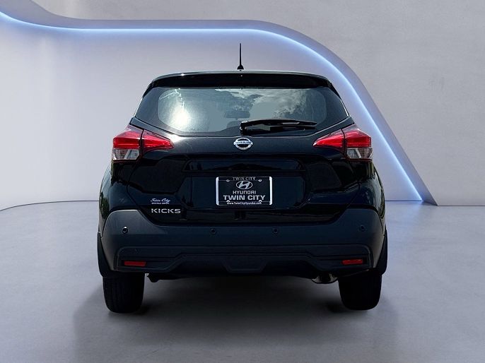 2020 Nissan Kicks