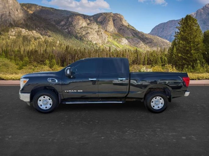 2016 Nissan Titan XD