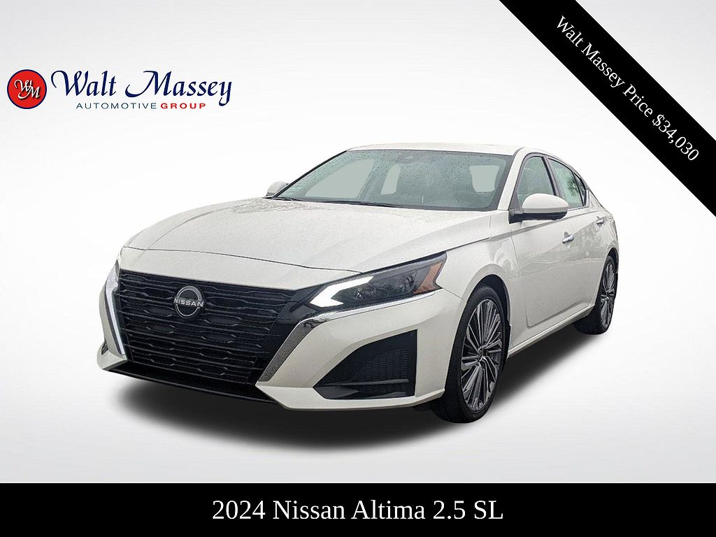 2024 Nissan Altima SL image 1