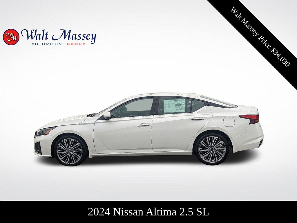 2024 Nissan Altima SL image 4