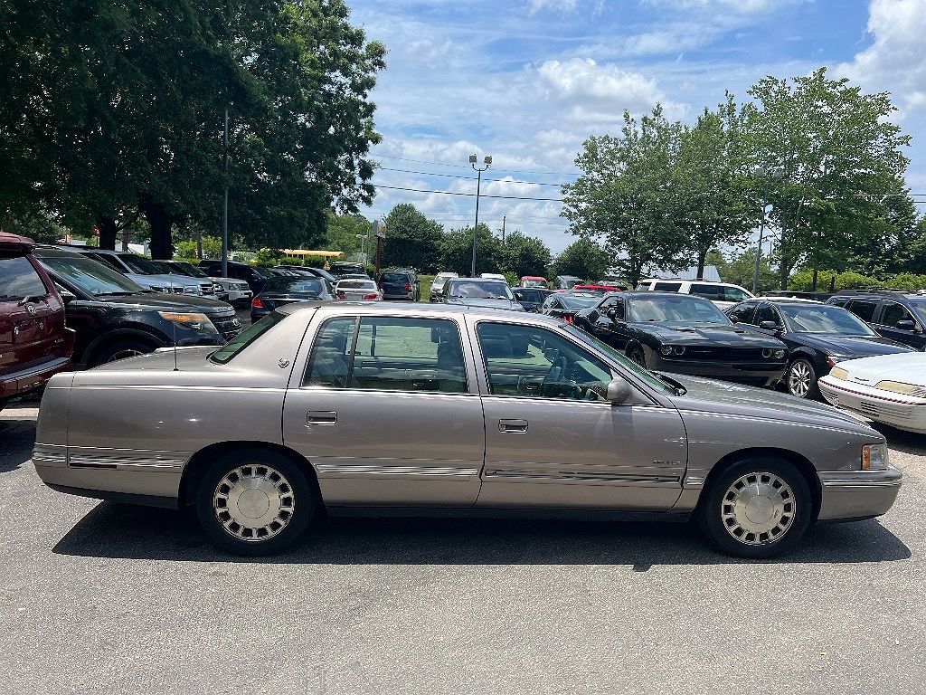 1999 Cadillac DeVille null image 4