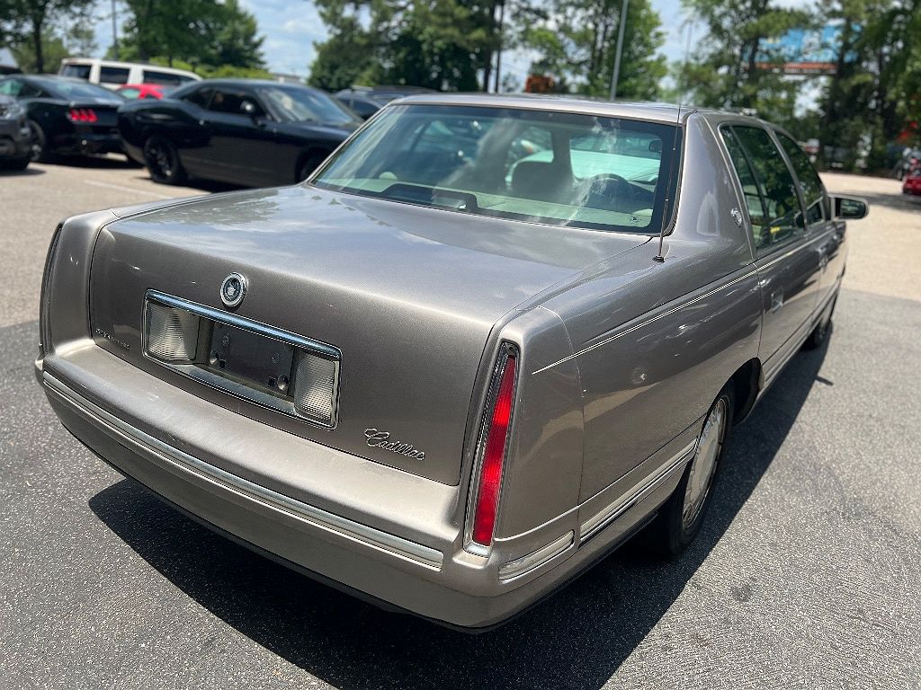 1999 Cadillac DeVille null image 5