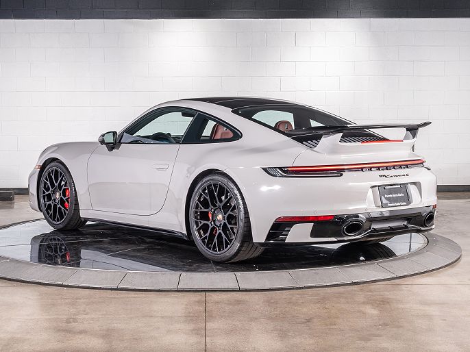 2024 Porsche 911