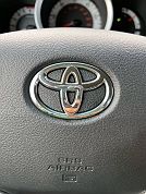 2015 Toyota Tacoma null image 22