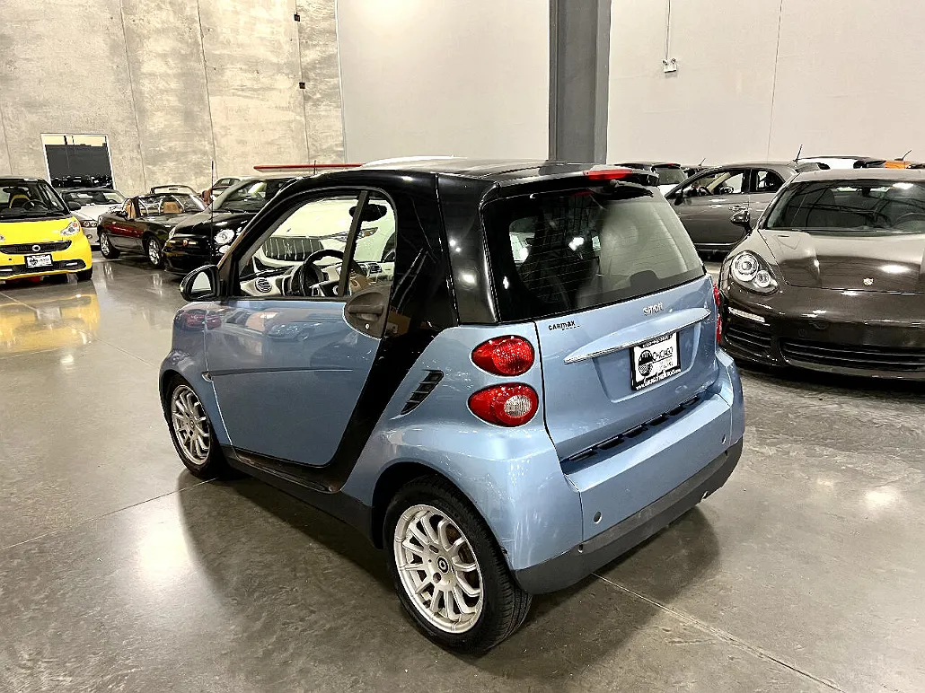 2011 Smart Fortwo Passion image 5