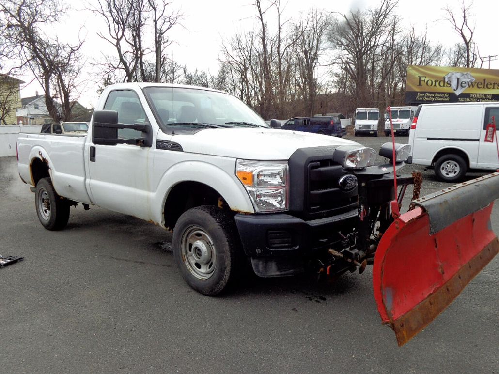 2012 Ford F-350 null image 2