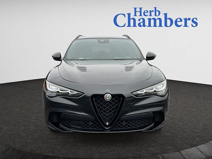 2024 Alfa Romeo Stelvio