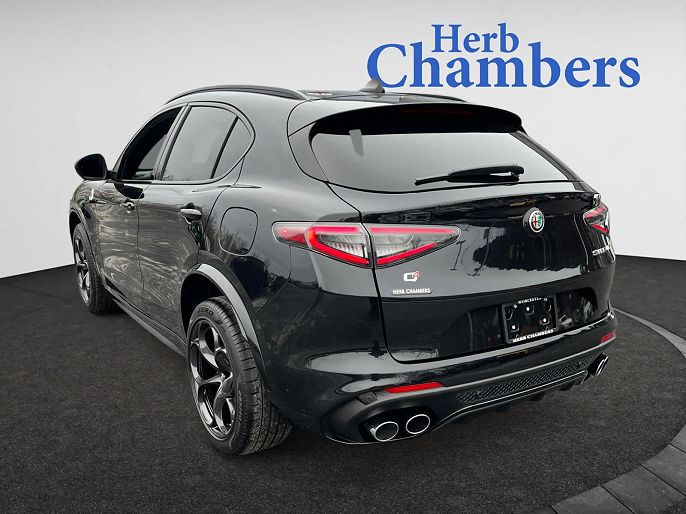 2024 Alfa Romeo Stelvio