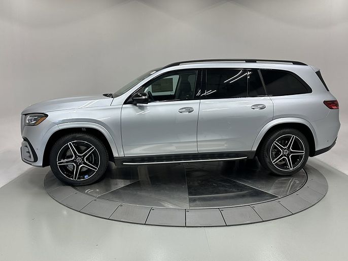 2026 Mercedes-Benz GLS