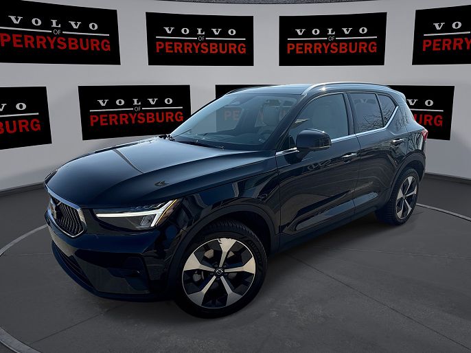 2024 Volvo XC40