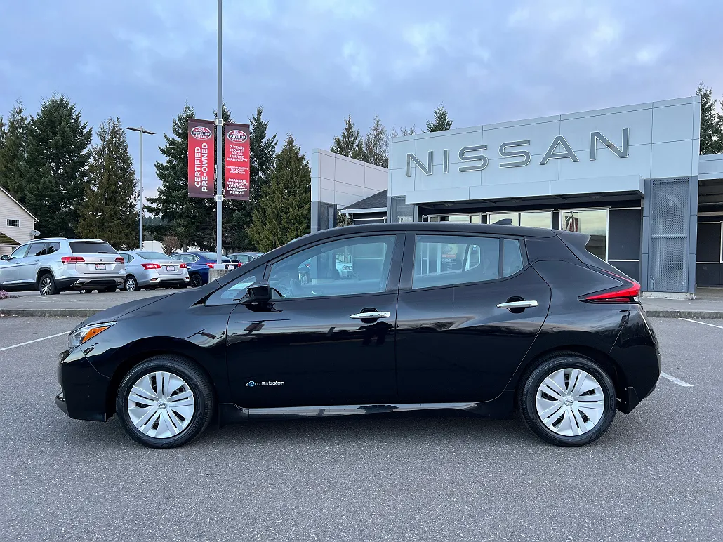 2019 Nissan Leaf S image 1