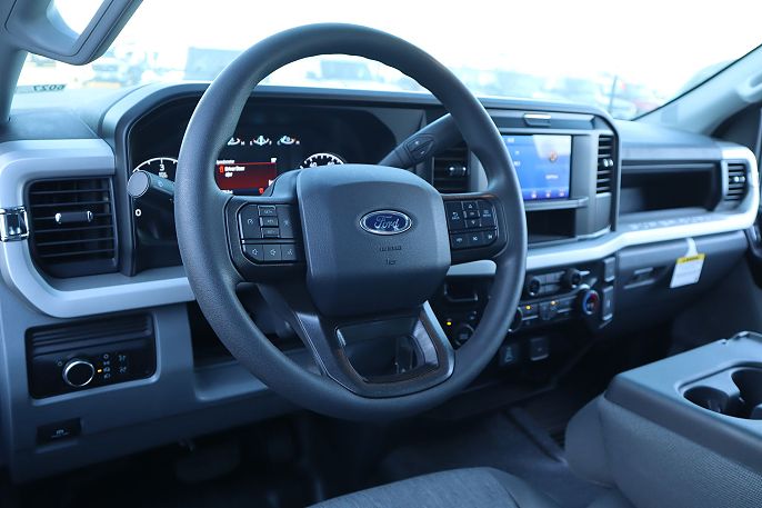 2025 Ford F-350