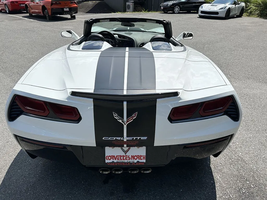 2019 Chevrolet Corvette null image 3