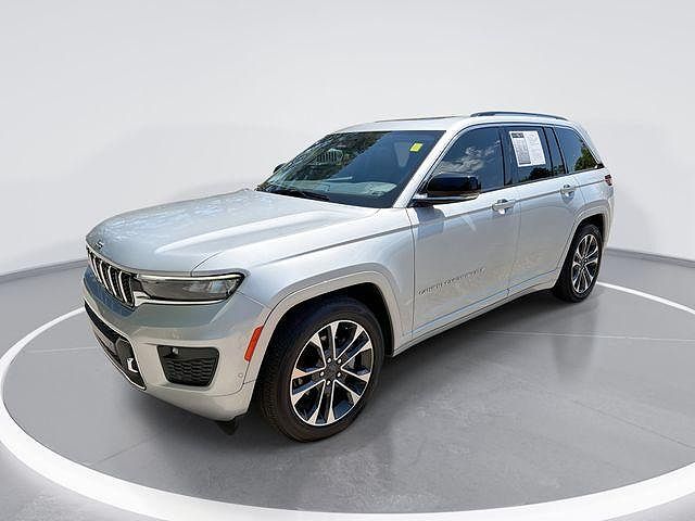 2022 Jeep Grand Cherokee