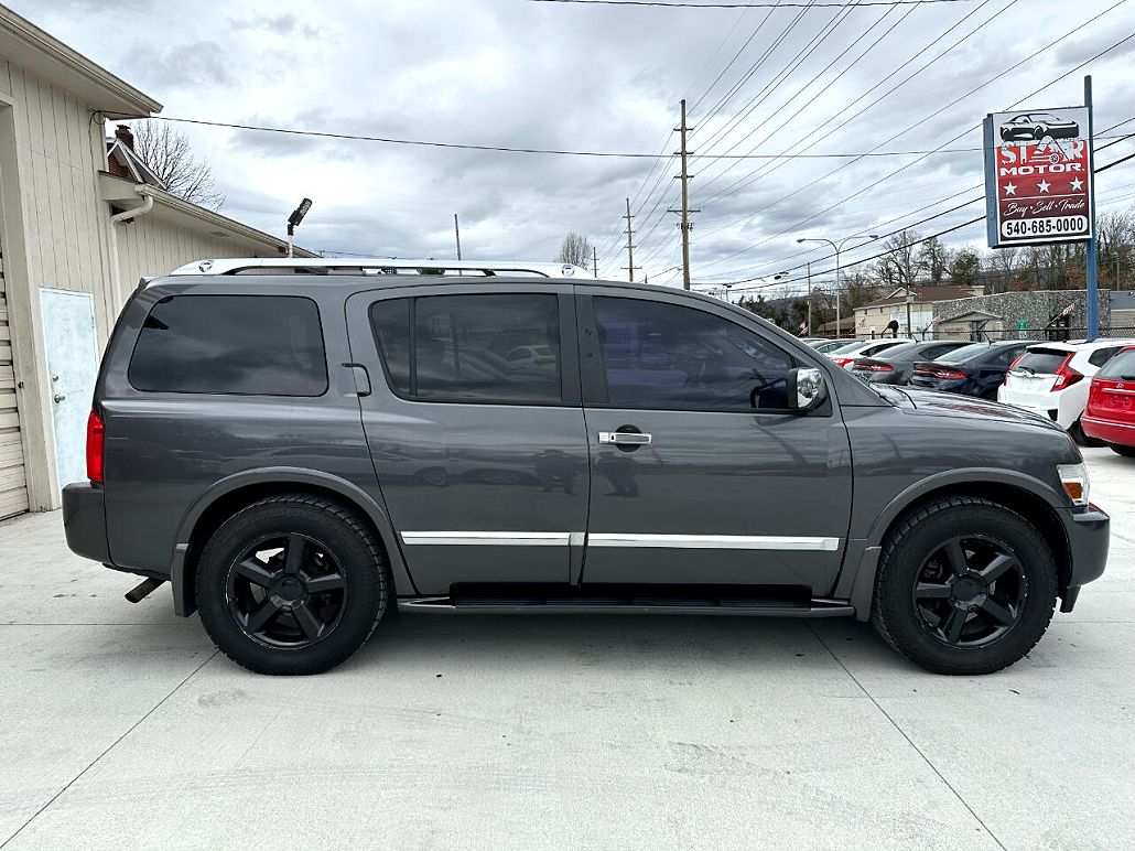 2009 Infiniti QX56 Base image 3