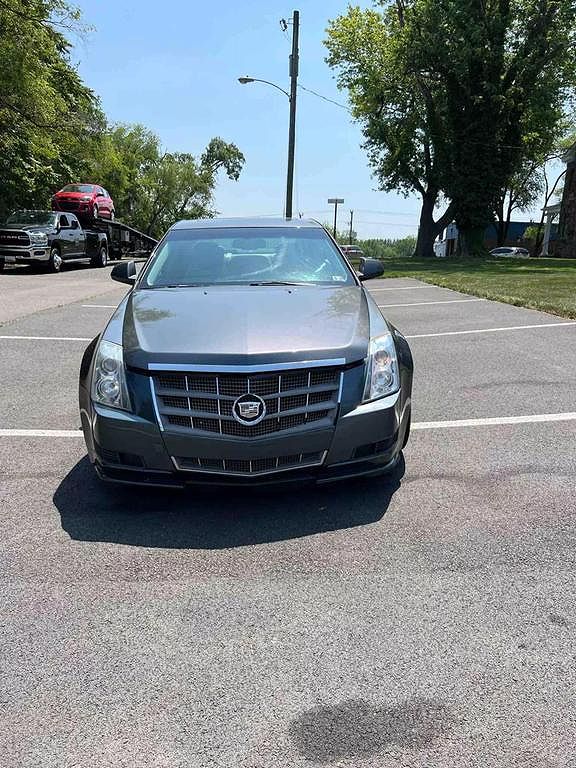 2010 Cadillac CTS Luxury image 1