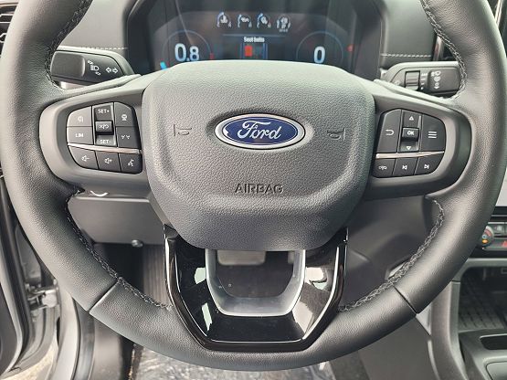2024 Ford Ranger Lariat photo 11