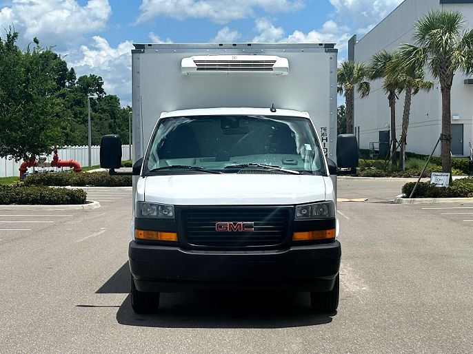 2019 GMC Savana