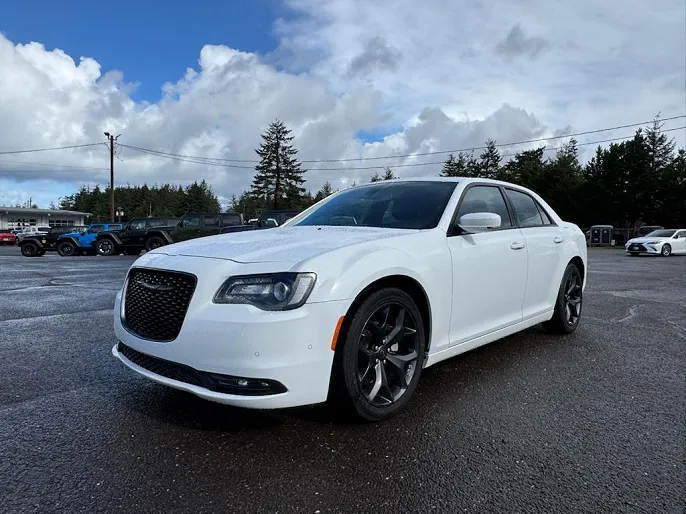 2023 Chrysler 300