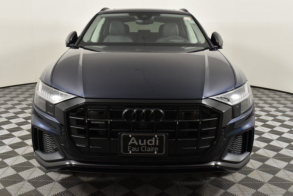 2023 Audi Q8 Prestige image 2