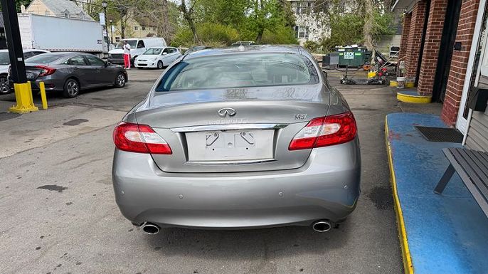 2013 Infiniti M37