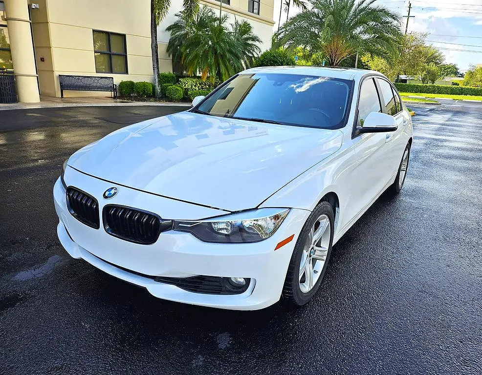 2015 BMW 3 Series 328i image 1