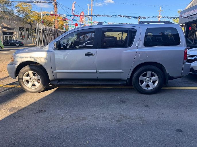 2004 Nissan Armada
